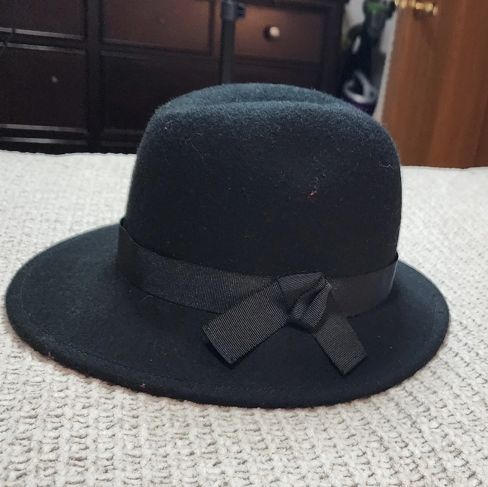 Nordstrom Wool Hat with Bow